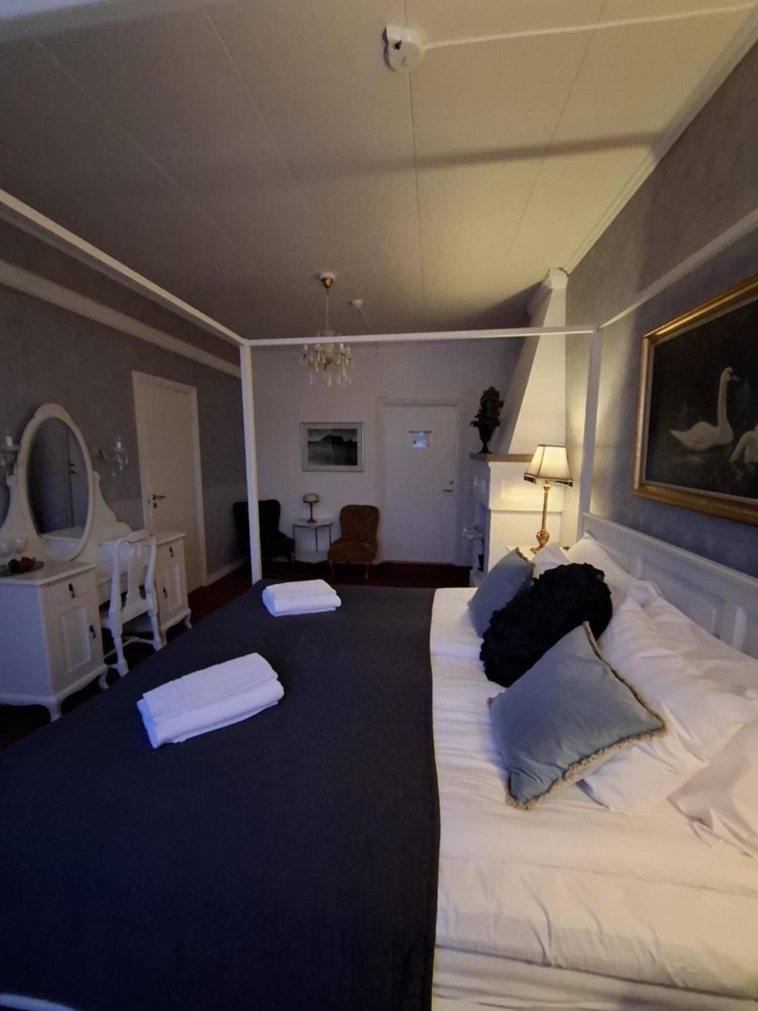 Hotell Oernen 토르스뷔 외부 사진