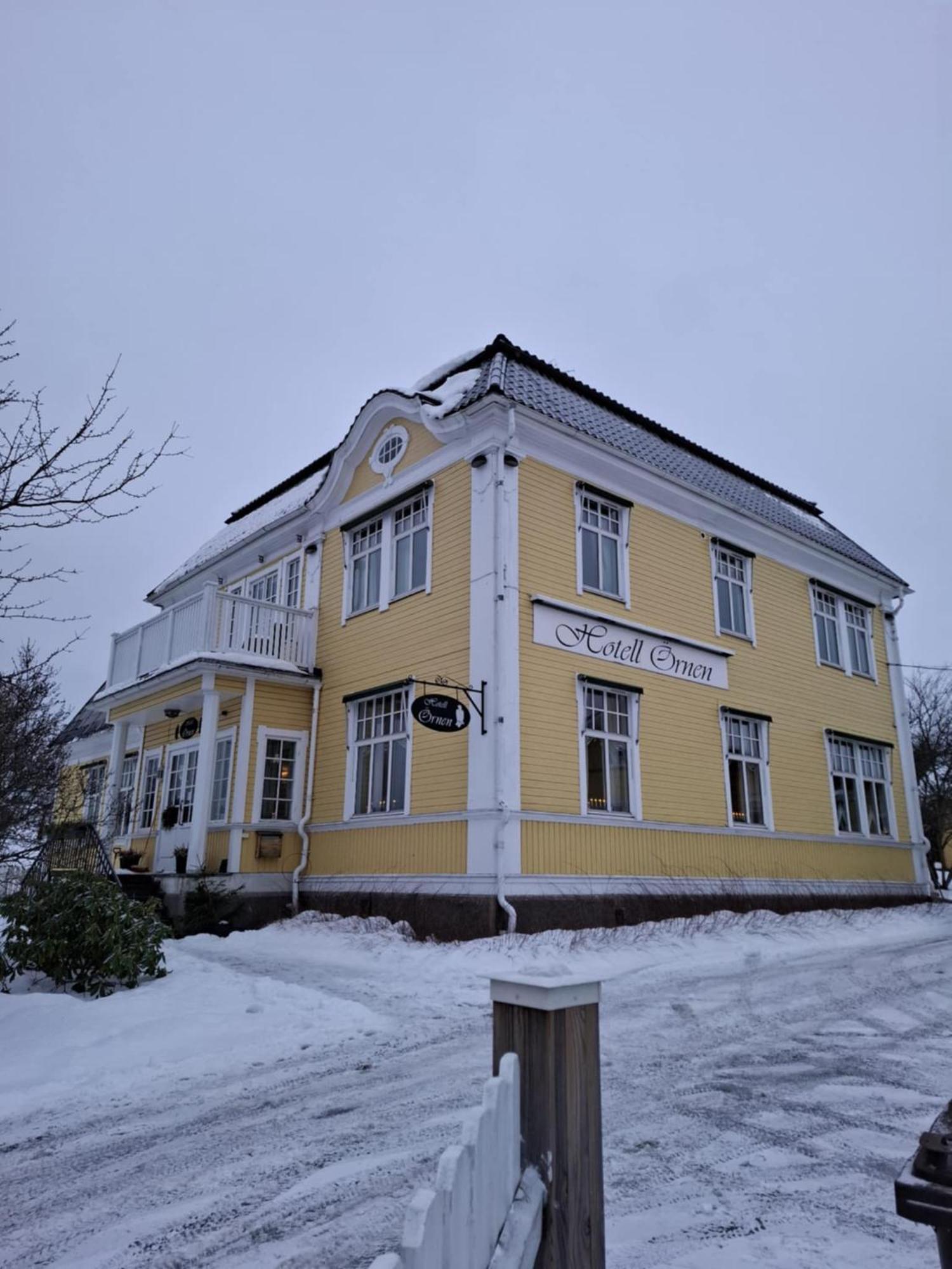 Hotell Oernen 토르스뷔 외부 사진