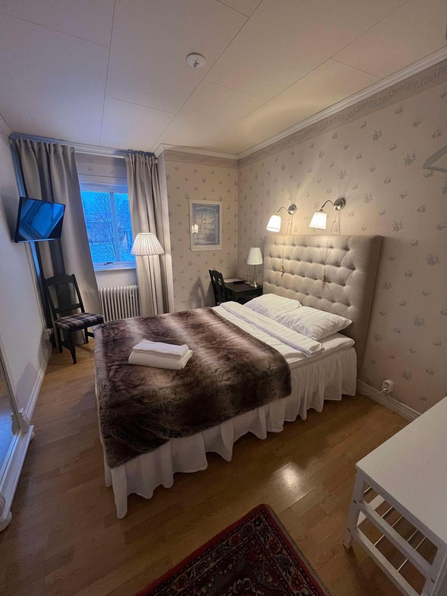 Hotell Oernen 토르스뷔 외부 사진